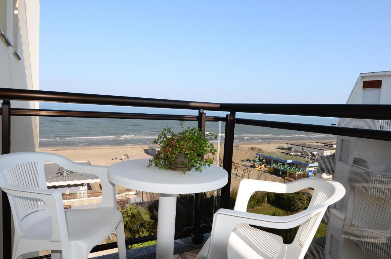 Hotel Londra Milano Marittima Esterno foto