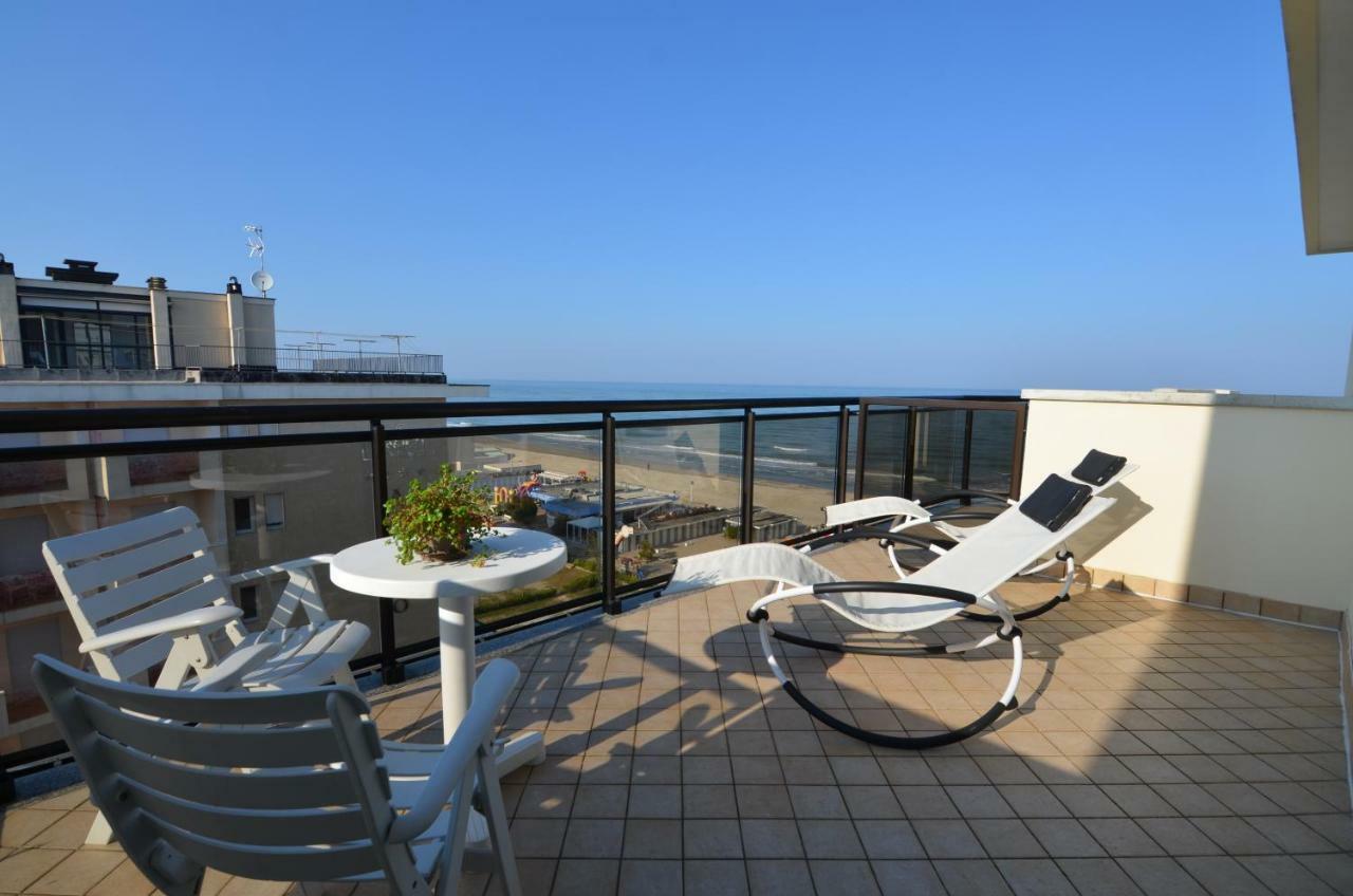 Hotel Londra Milano Marittima Esterno foto